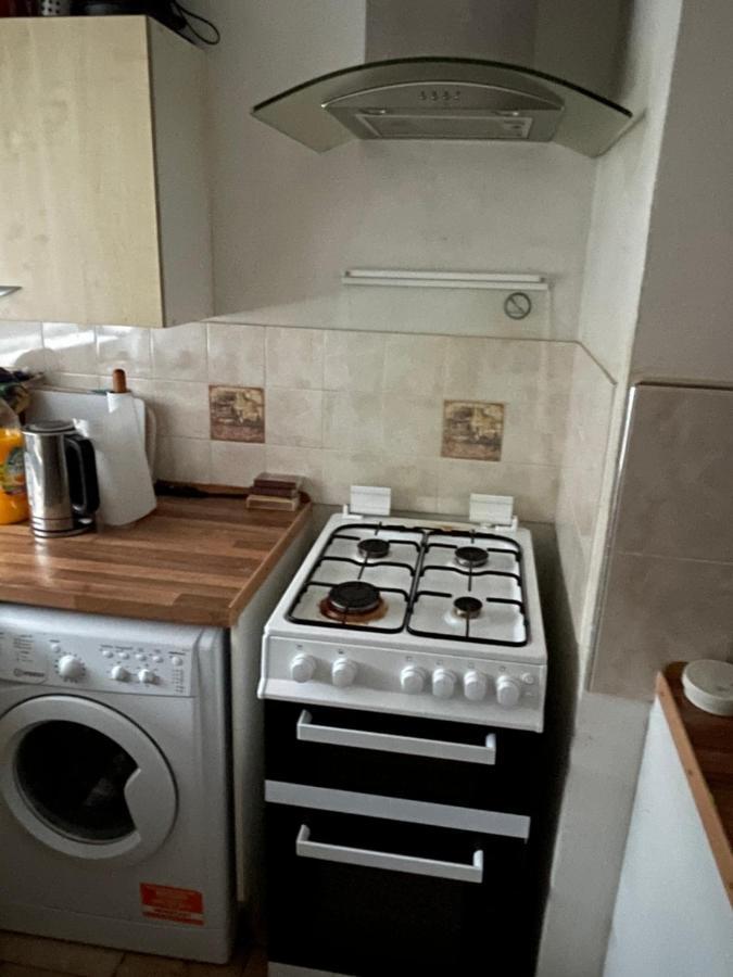 Alder En-Suites Self-Catering With Private Shower 1 Саутгемптон Экстерьер фото