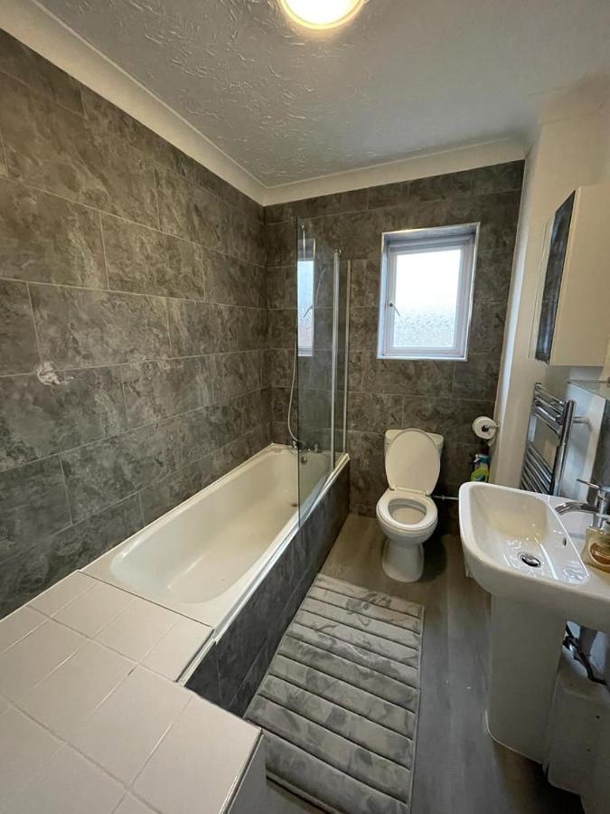 Alder En-Suites Self-Catering With Private Shower 1 Саутгемптон Экстерьер фото
