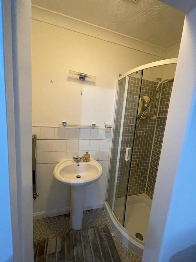 Alder En-Suites Self-Catering With Private Shower 1 Саутгемптон Экстерьер фото